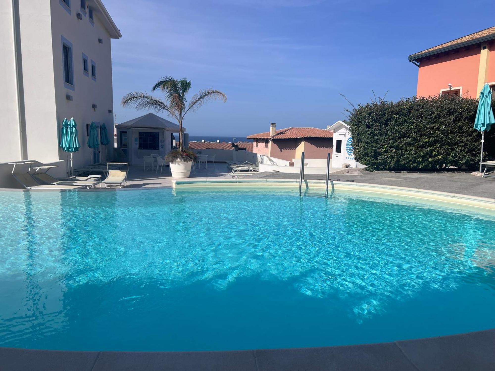 Hotel Western Blumarea