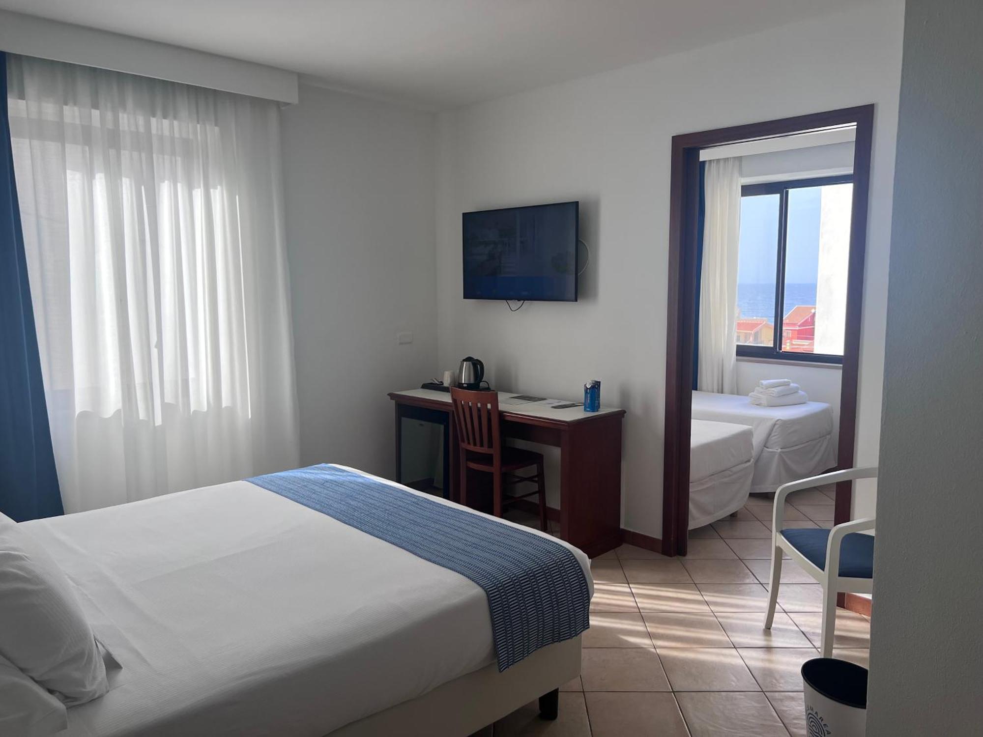 Western Blumarea Castelsardo