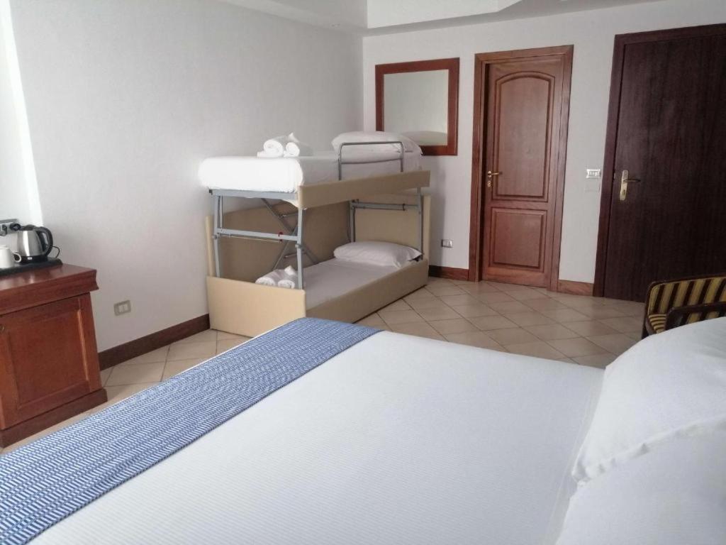 Hotel Western Blumarea 4*